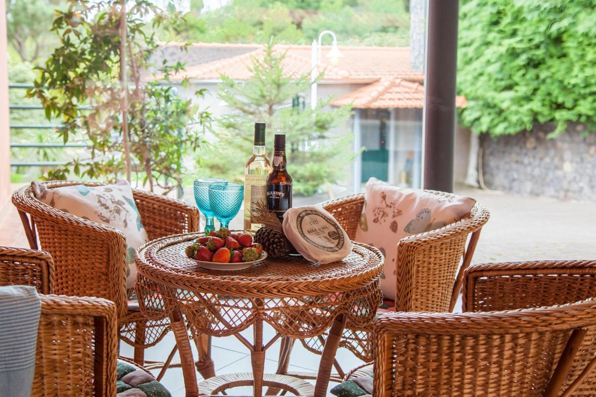 Quinta Do Santo By Lovelystay Santo Antonio da Serra Exterior foto